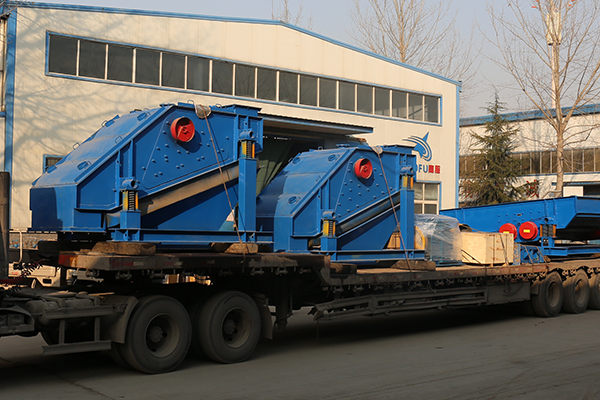 振動(dòng)篩沙機(jī)供應(yīng)