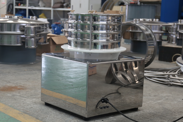 實驗室振動篩：有效率細顆粒物料篩分利器